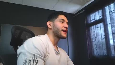 Snapshot of richard_milleer chatting on 5, 8, 2026 Ricardo online show from 5, 8, 2026