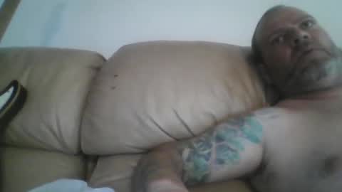 Snapshot of richk0187 chatting on 23, 4, 2026 richk0187 online show from 23, 4, 2026