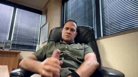 Snapshot of rick503835 chatting on 6, 11, 2025 Rick Arian online show from 6, 11, 2025