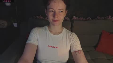 Snapshot of ricki_bloom chatting on 24, 6, 2026 Ricki online show from 24, 6, 2026