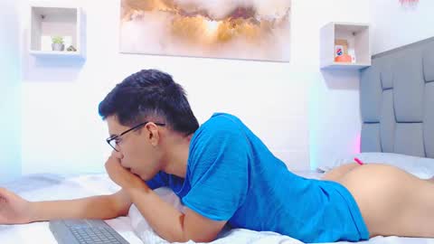 Snapshot of rickii_hot chatting on 11, 9, 2025 Ricki online show from 11, 9, 2025