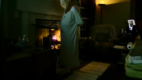 PINK HOLE TWINK online show from 24, 10, 2025