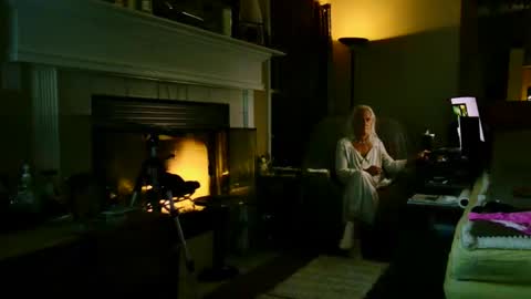 PINK HOLE TWINK online show from 1, 12, 2025