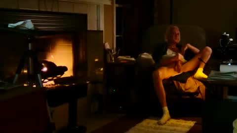 PINK HOLE TWINK online show from 26, 2, 2026