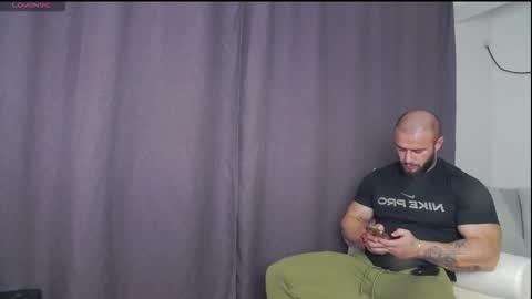 rickymiami1 online show from 6, 11, 2025