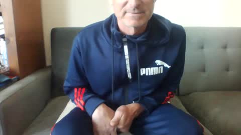 Snapshot of ridemehigh1 chatting on 24, 12, 2024 ridemehigh1 online show from 24, 12, 2024