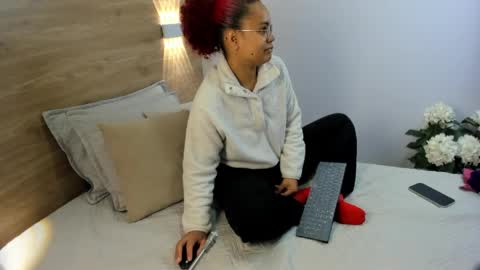 Sara online show from 14, 4, 2026