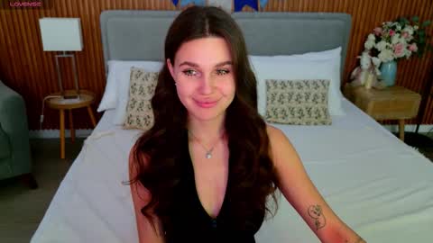 Rihanna online show from 5, 10, 2025