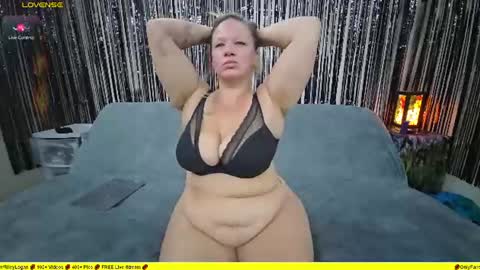 Snapshot of rileylogan chatting on 31, 7, 2026 Riley Logan online show from 31, 7, 2026