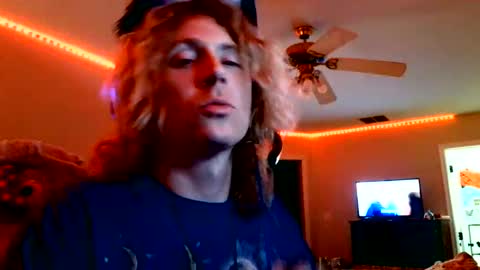Snapshot of rimmyblondeass chatting on 26, 5, 2026 TheRealCatNoir online show from 26, 5, 2026