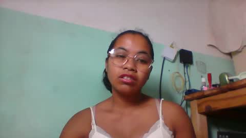 Snapshot of rinah856024 chatting on 6, 5, 2026 rinah856024 online show from 6, 5, 2026