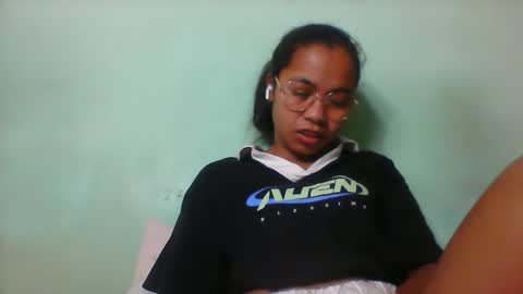 Snapshot of rinah856024 chatting on 24, 5, 2026 rinah856024 online show from 24, 5, 2026