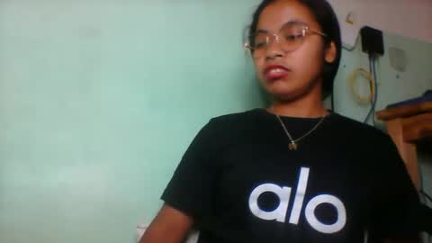 Snapshot of rinah856024 chatting on 3, 6, 2026 rinah856024 online show from 3, 6, 2026