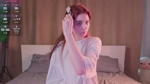 Snapshot of rinallen chatting on 10, 7, 2026 Mari Rina online show from 10, 7, 2026