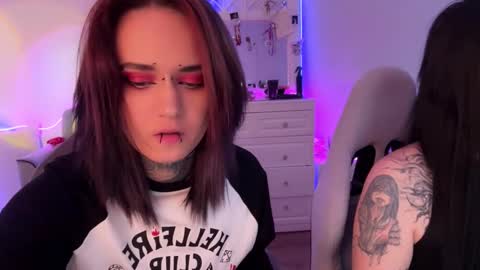   DianaBrite            fansl y online show from 16, 11, 2025