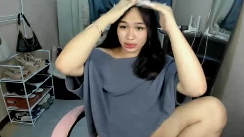 Snapshot of riri_bowa chatting on 2, 7, 2026 RIRI online show from 2, 7, 2026