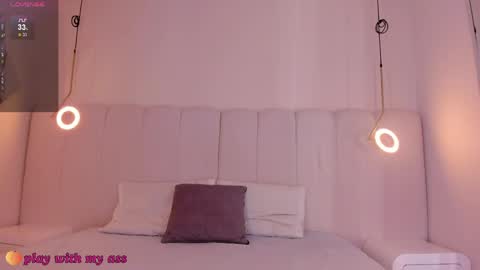 Riri Candy online show from 8, 4, 2026