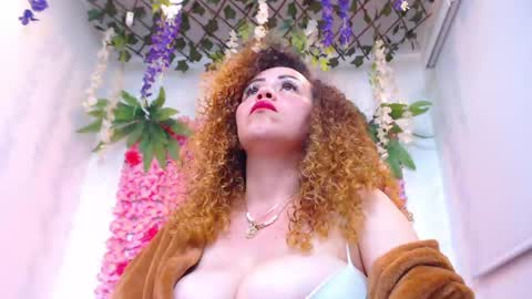 Snapshot of risitos_de_oro_ chatting on 15, 5, 2026 Risitos De Oro online show from 15, 5, 2026