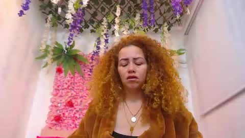 Snapshot of risitos_de_oro_ chatting on 17, 6, 2026 Risitos De Oro online show from 17, 6, 2026