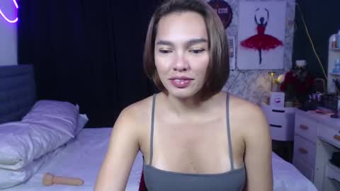 Snapshot of risque_asiancassandra chatting on 17, 1, 2025 Miss Cassie online show from 17, 1, 2025