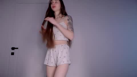 Snapshot of rita_orra chatting on 17, 4, 2026 Rita online show from 17, 4, 2026
