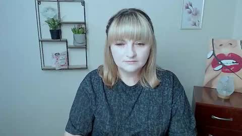 rita_sunshine online show from 23, 9, 2025