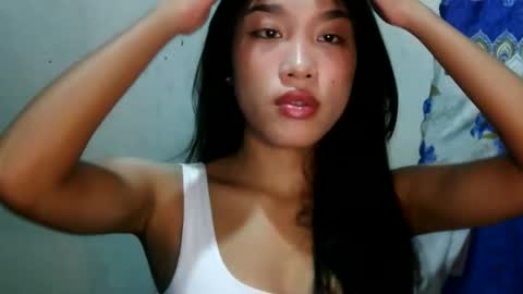 Snapshot of riyu77 chatting on 22, 12, 2025 riyu77 online show from 22, 12, 2025