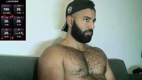 SebasRoa online show from 12, 2, 2026