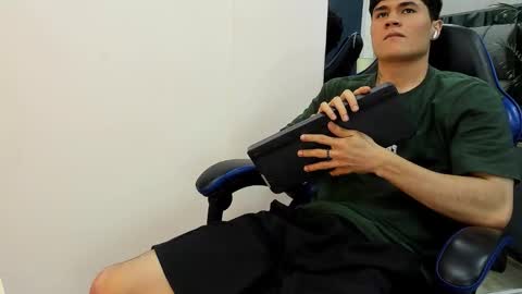 Roan Birkin online show from 2, 11, 2025