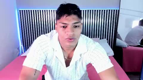 Snapshot of roan_martins chatting on 9, 6, 2026 R O A N online show from 9, 6, 2026