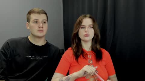 Lisa and Robert  i am online all days 900 am GMT3   online show from 17, 1, 2025