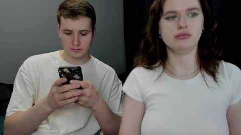 Lisa and Robert  i am online all days 900 am GMT3   online show from 27, 1, 2025