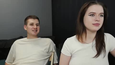 Lisa and Robert  i am online all days 900 am GMT3   online show from 19, 2, 2025