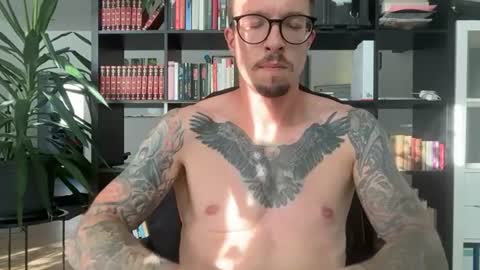 robert_x666 online show from 26, 6, 2026
