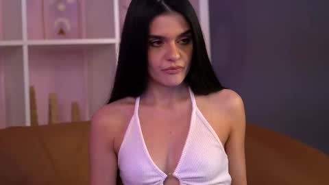 Roberta online show from 5, 3, 2025