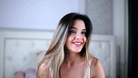 Roberta online show from 25, 3, 2026