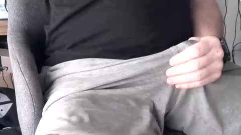 Snapshot of robertbrucemason chatting on 30, 10, 2025 robertbrucemason online show from 30, 10, 2025