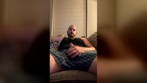 Snapshot of robertmichael1093 chatting on 1, 5, 2026 robertmichael1093 online show from 1, 5, 2026