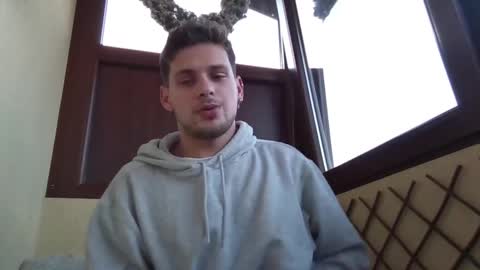 Roberto online show from 18, 12, 2024