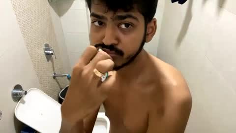 Robertsalia online show from 26, 12, 2024