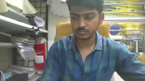 Robertsalia online show from 1, 3, 2025