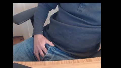 robidan6923 online show from 26, 2, 2025