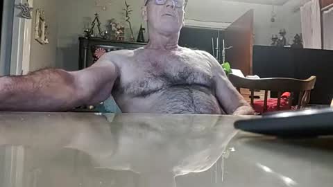 Snapshot of robke1966 chatting on 22, 12, 2025 robke1966 online show from 22, 12, 2025