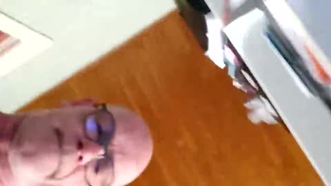 Snapshot of robke1966 chatting on 5, 3, 2026 robke1966 online show from 5, 3, 2026