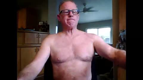 robo0000 online show from 5, 11, 2025