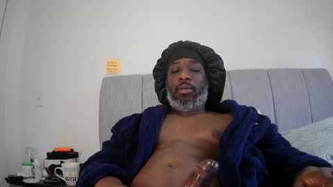 Snapshot of robo_cox chatting on 24, 9, 2025 BBC America online show from 24, 9, 2025