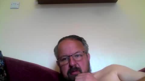 Snapshot of robxx32 chatting on 5, 5, 2026 robxx32 online show from 5, 5, 2026