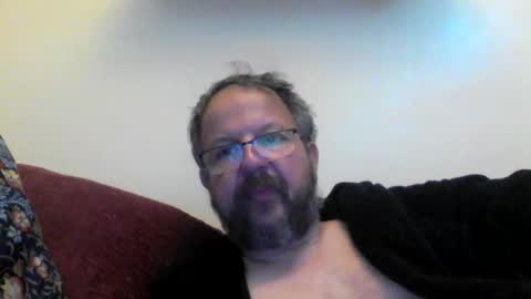 Snapshot of robxx32 chatting on 9, 5, 2026 robxx32 online show from 9, 5, 2026