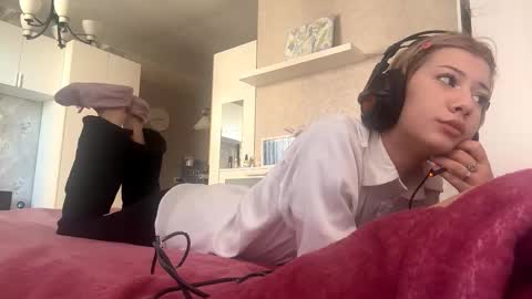 Snapshot of rochellehouis chatting on 2, 3, 2026 Anny online show from 2, 3, 2026