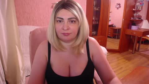Snapshot of rocknlinxx chatting on 31, 5, 2026 Rocknlinxx online show from 31, 5, 2026